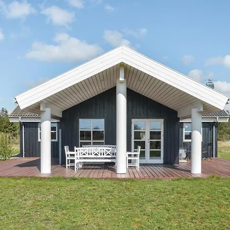 Stunning In Skjern With Kitchen Lem (Midtjylland)