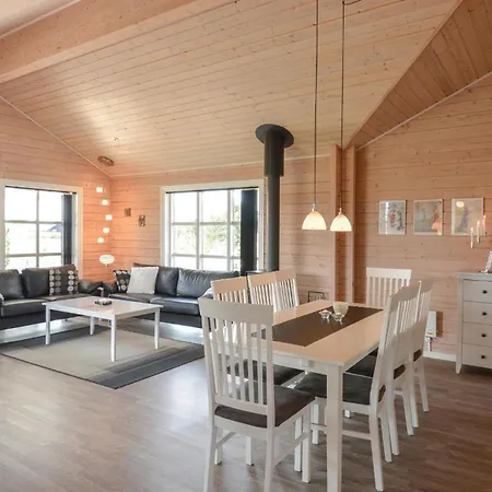 Stunning In Skjern With Kitchen Σπίτι διακοπών